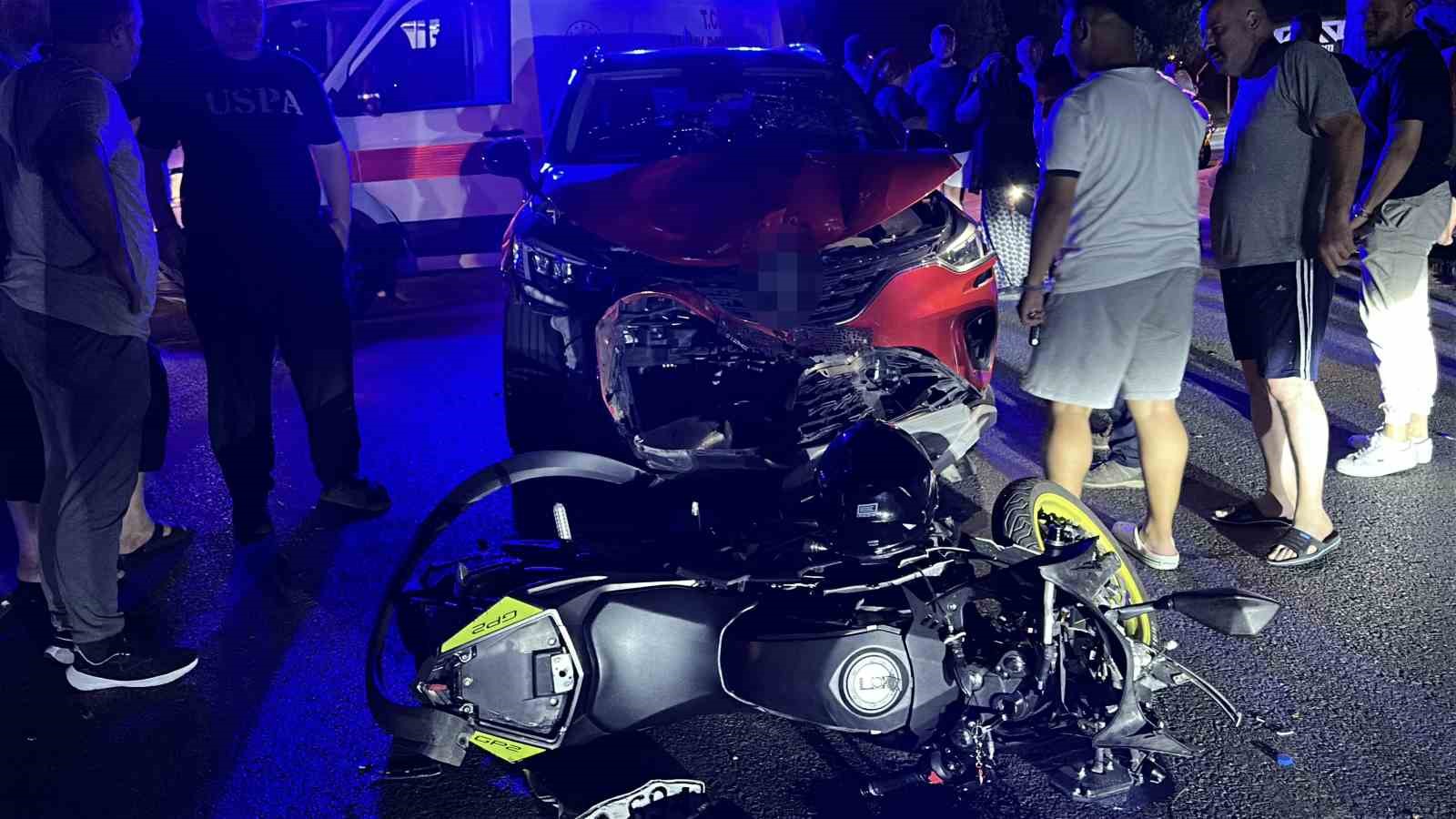 Samsun’da SUV araç ile motosiklet kafa kafaya çarpıştı: 1 yaralı