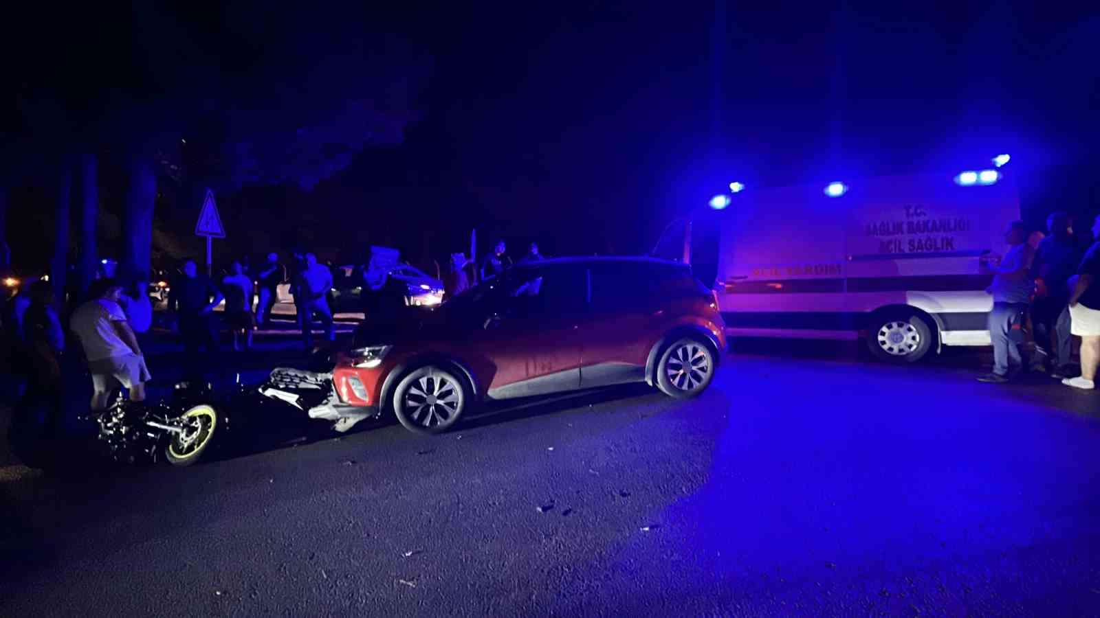 Samsun’da SUV araç ile motosiklet kafa kafaya çarpıştı: 1 yaralı