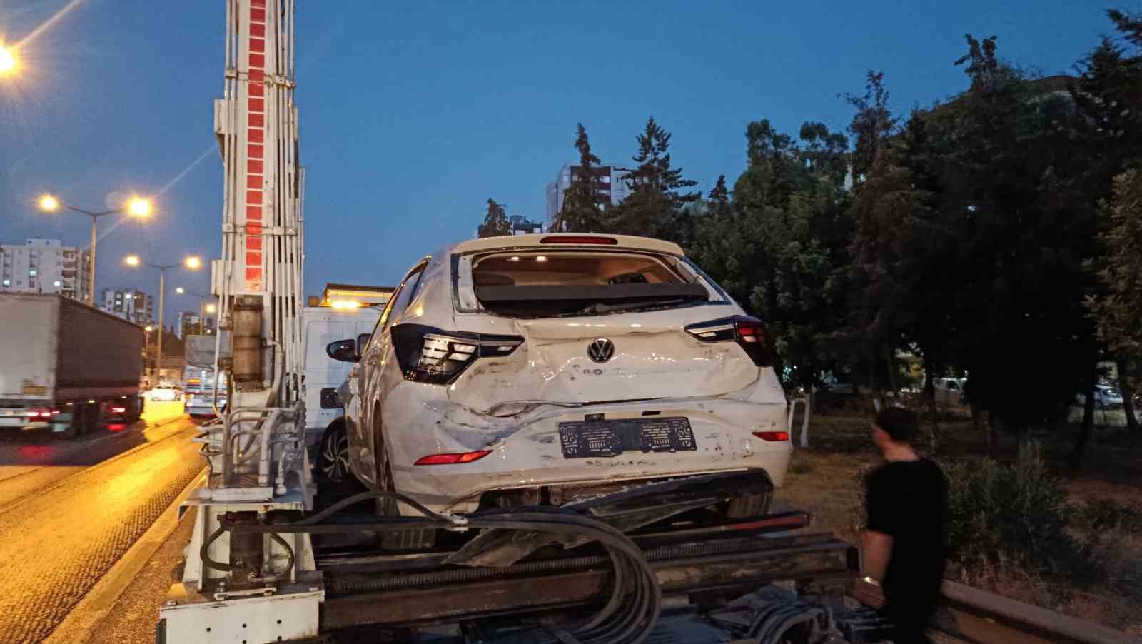 Adana’da zincirleme trafik kazası: 3 yaralı