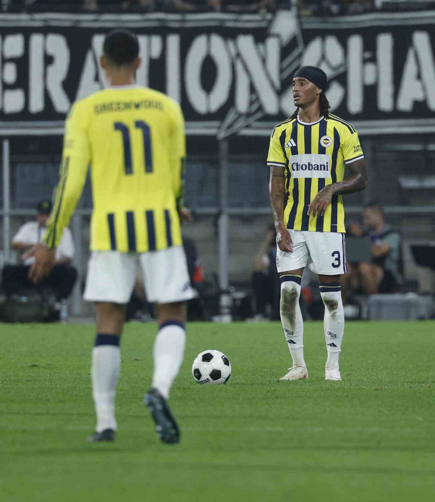 UEFA Şampiyonlar Ligi: Sturm Graz: 0 - Fenerbahçe: 0 (İlk yarı)