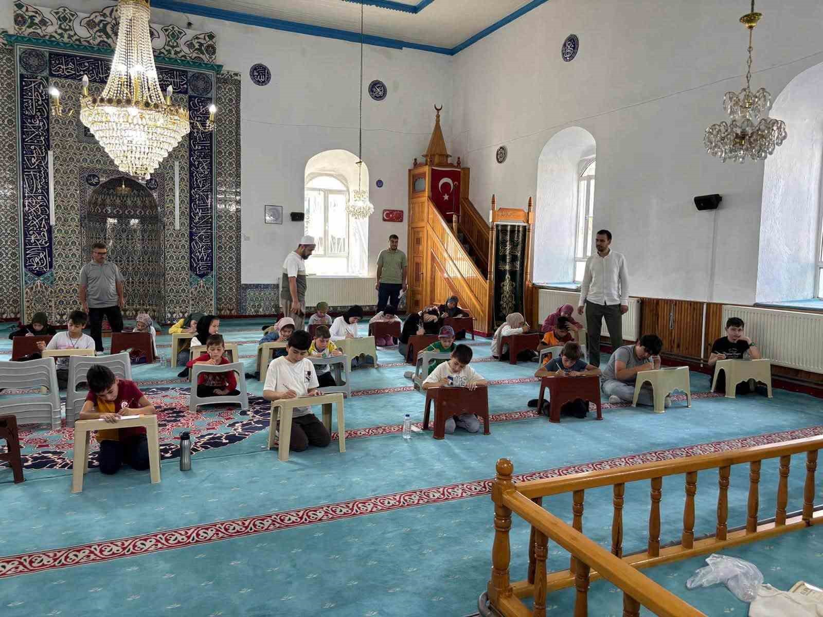 Dumlupınar’da Yaz Kur’an Kursu öğrencilerine Bilgi Birikim Sınavı