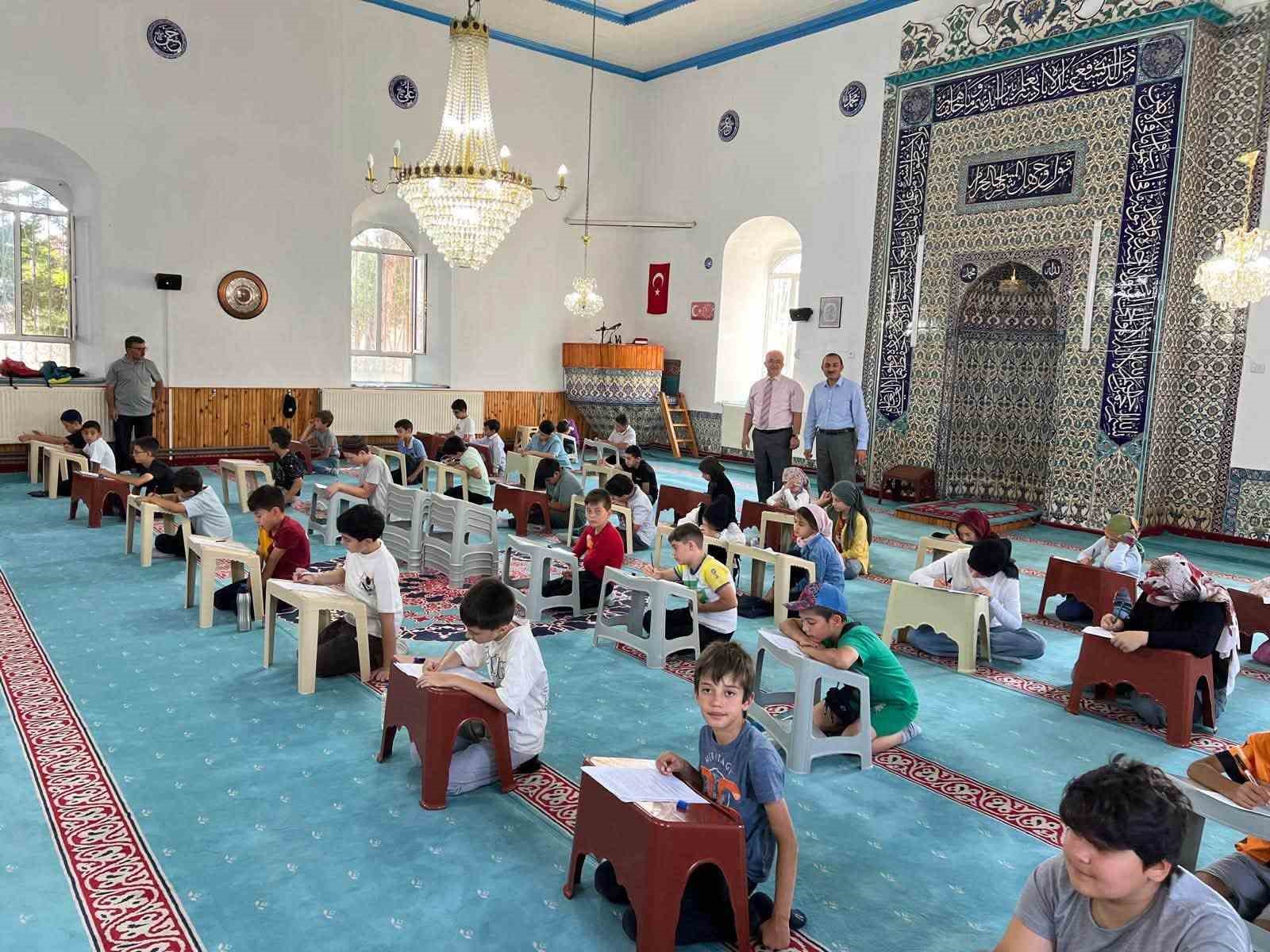 Dumlupınar’da Yaz Kur’an Kursu öğrencilerine Bilgi Birikim Sınavı