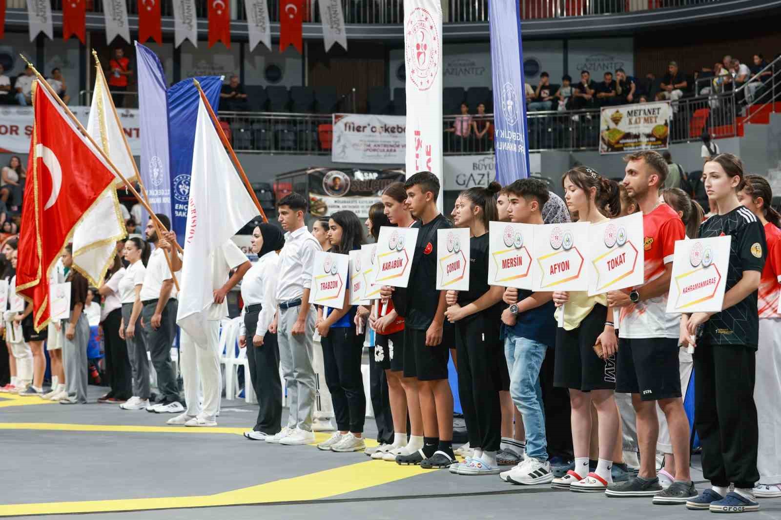 Türkiye Kulüpler Taekwondo Şampiyonası Gaziantep’te başladı