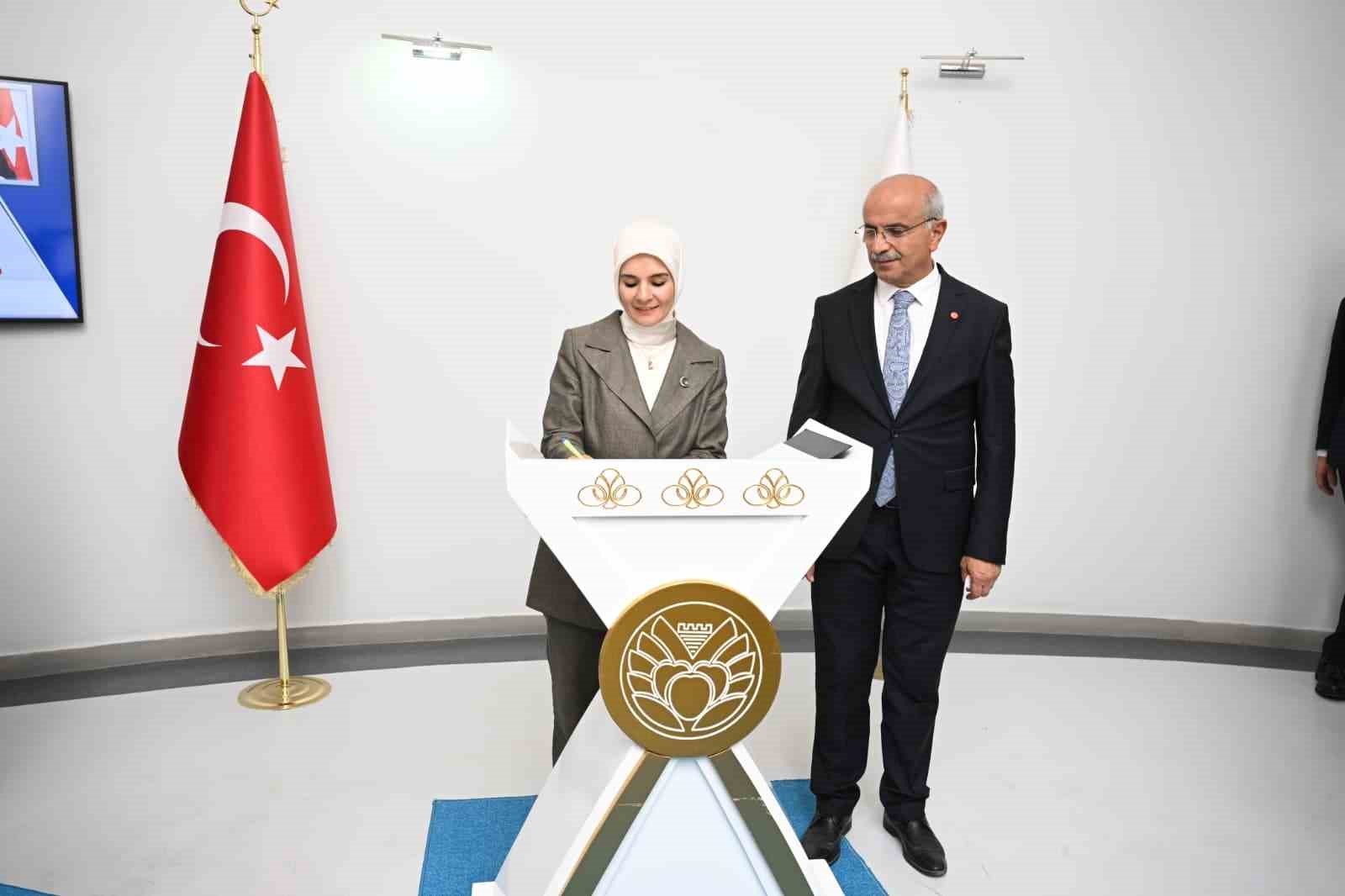 "Engelsiz Yaşam Merkezi" protokolü imzalandı