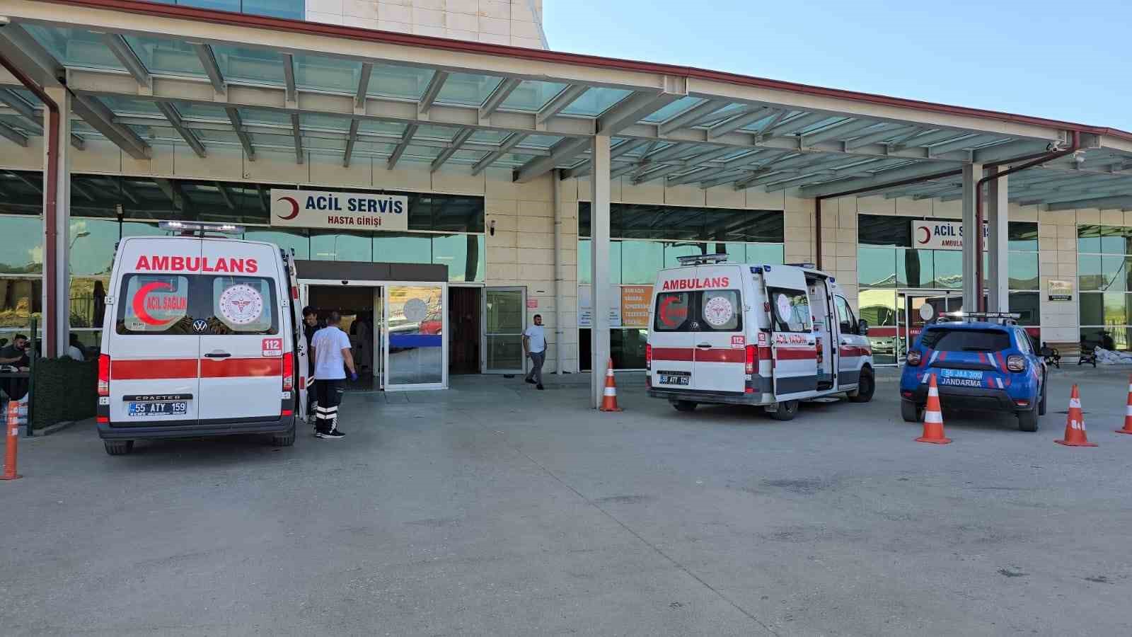 Samsun’da motosikletler çarpıştı: 3 yaralı