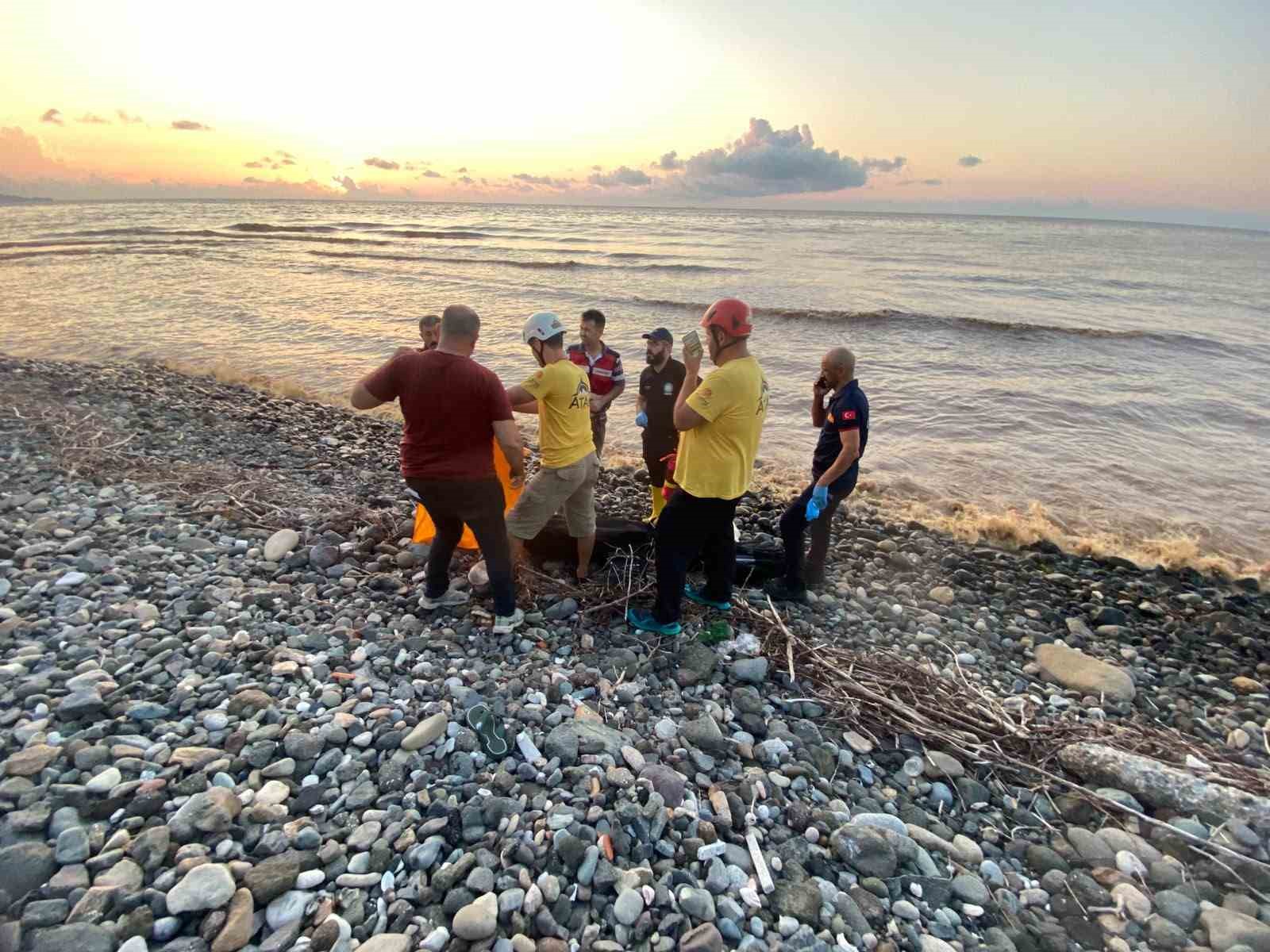 Giresun’da sel sularına kapılan diğer kız kardeşin de cansız bedenine ulaşıldı