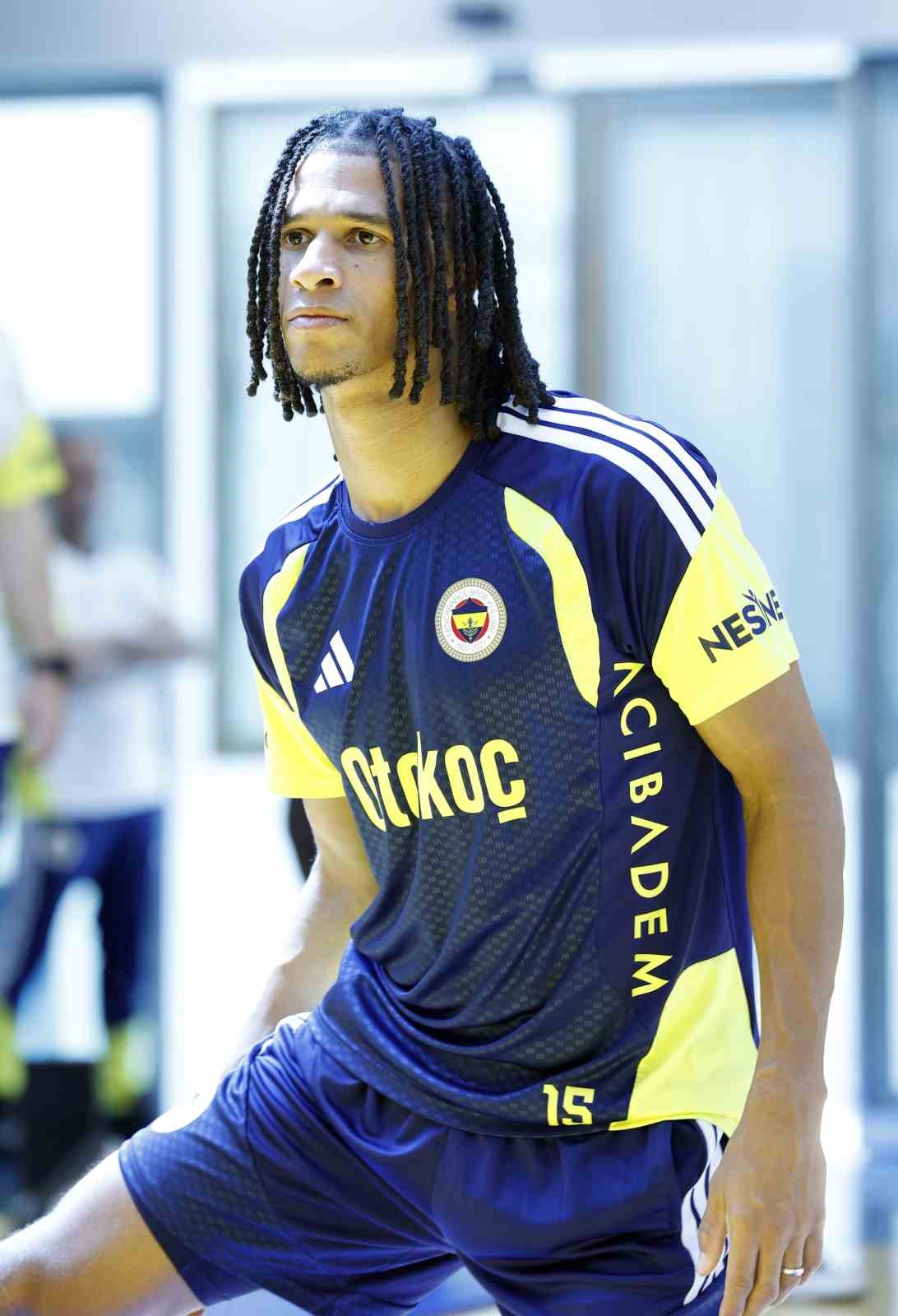 Fenerbahçe, Gençlerbirliği maçı hazırlıklarına başladı