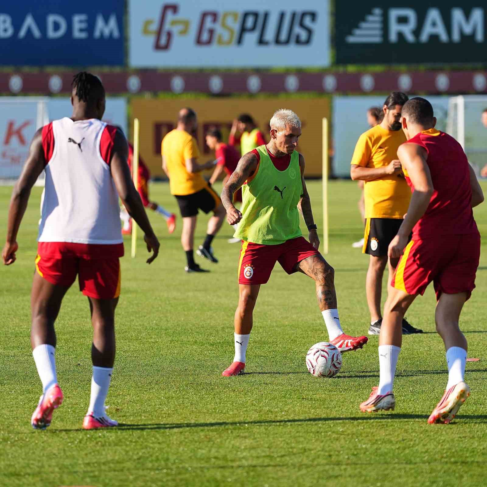 Galatasaray, Çorum FK maçı hazırlıklarını sürdürdü