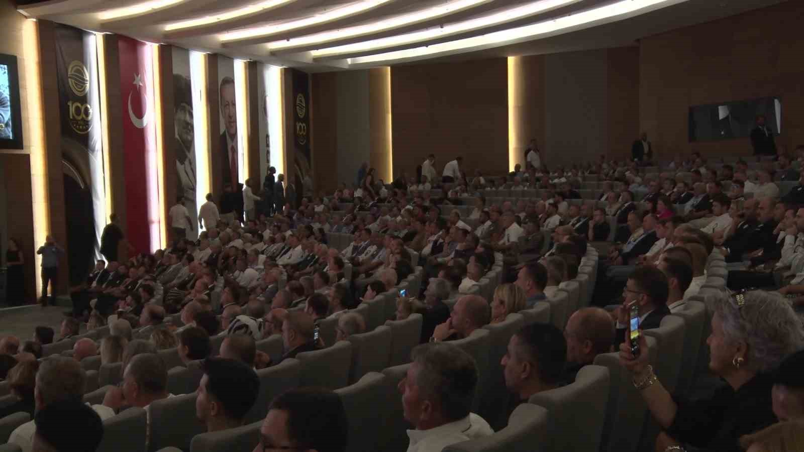 Orhangazi TSO’nun 100. yılına özel görkemli gece: Ekonomiye değer katanlar ödüllendirildi