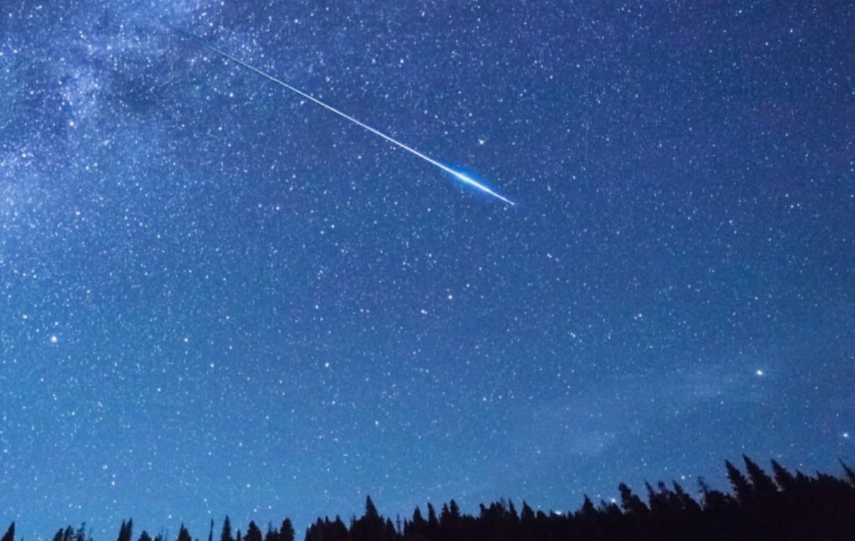 Düzce’de Perseid meteor yağmuru ilgi ile izlendi