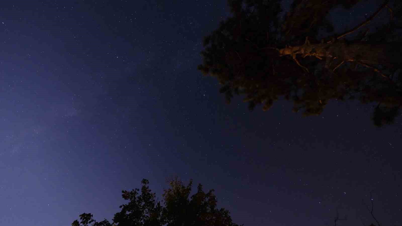 Düzce’de Perseid meteor yağmuru ilgi ile izlendi