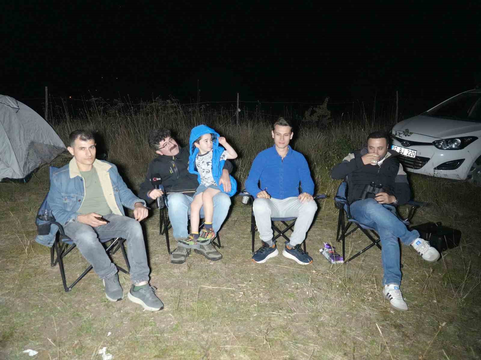 Kastamonu’da gökyüzü meraklıları Perseid meteor yağmurunu izledi