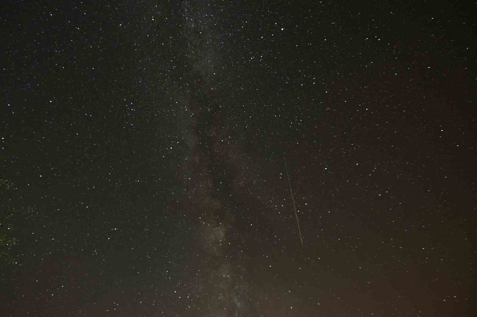 Kastamonu’da gökyüzü meraklıları Perseid meteor yağmurunu izledi