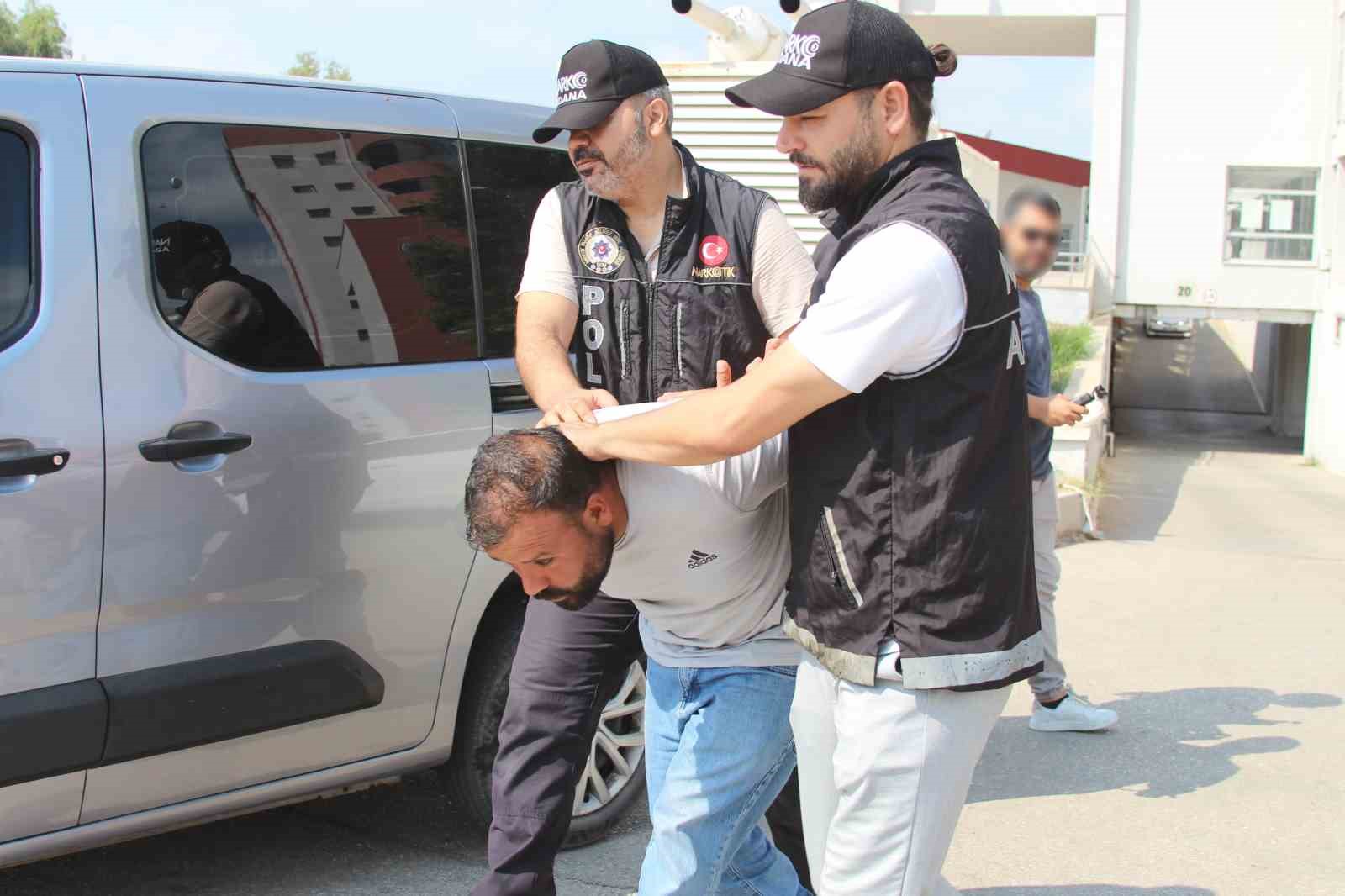 Evinde 283 bin sentetik hap yakalattı, savunması pes dedirtti