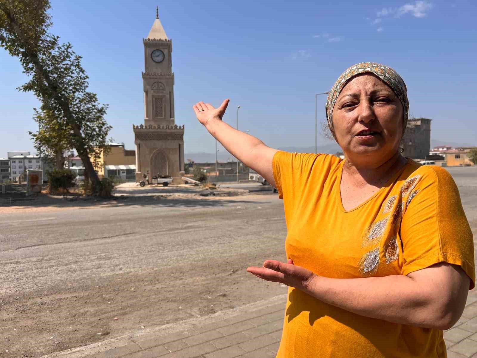 Dulkadiroğlu’nun simgesi saat kulesi çalışmıyor