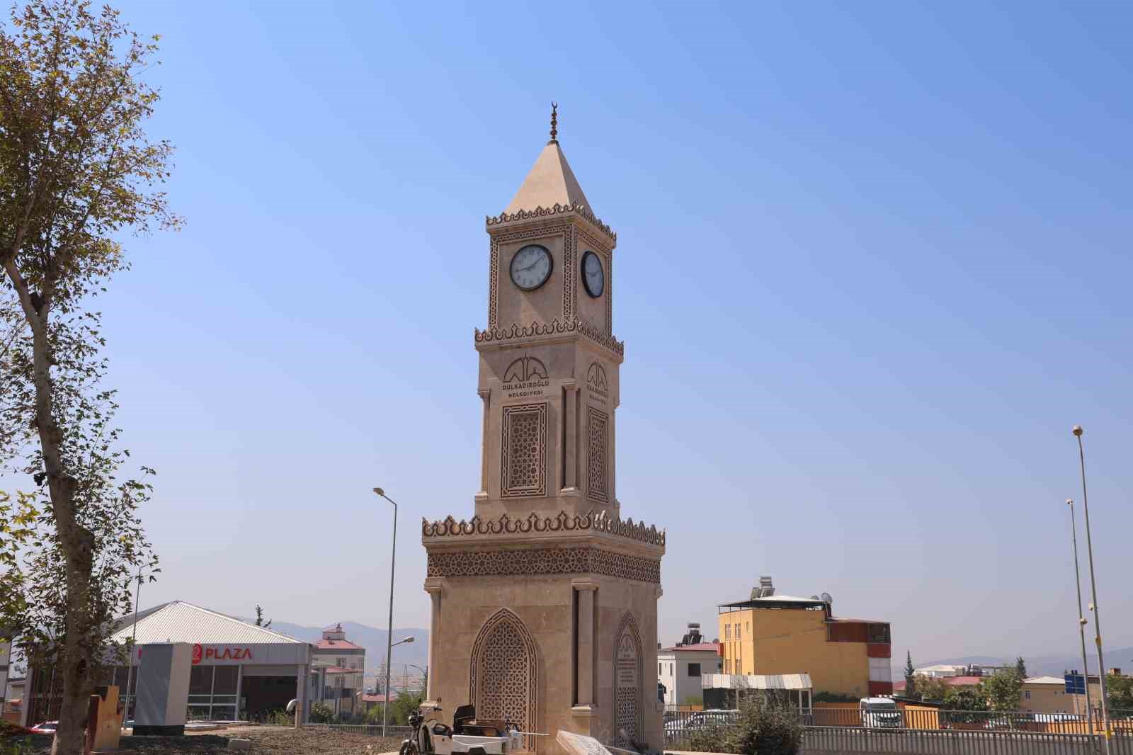 Dulkadiroğlu’nun simgesi saat kulesi çalışmıyor