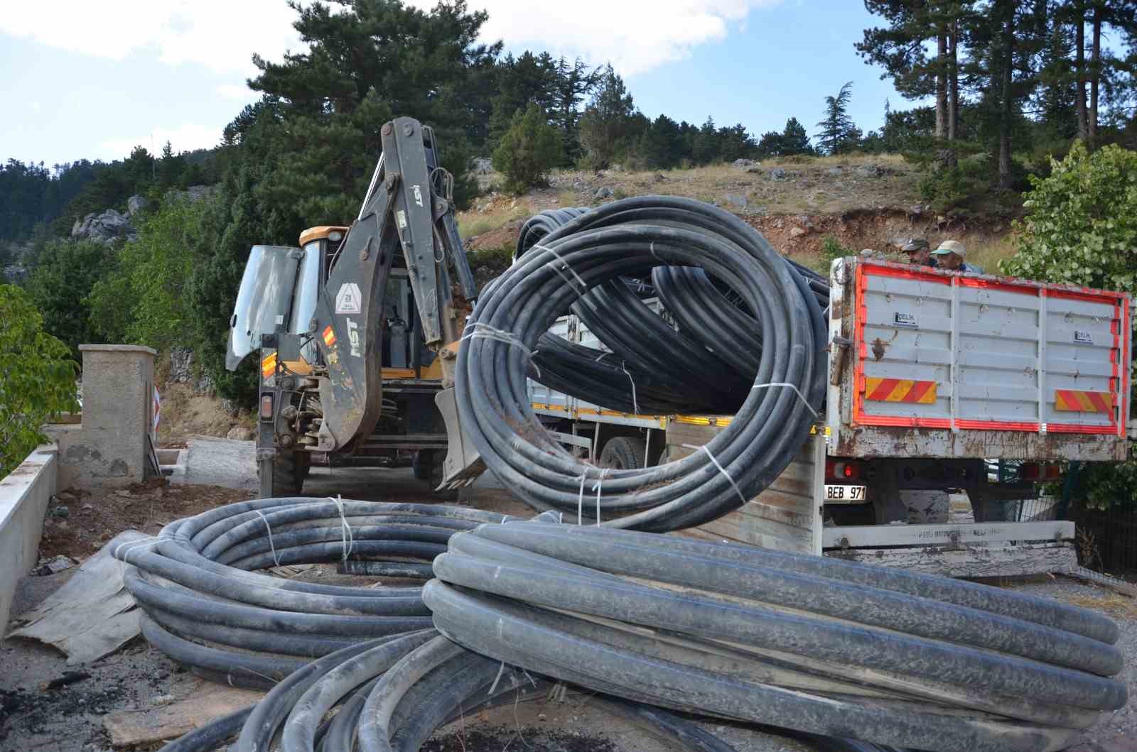 Büyükşehir Belediyesi üreticiyi desteklemeyi sürdürüyor