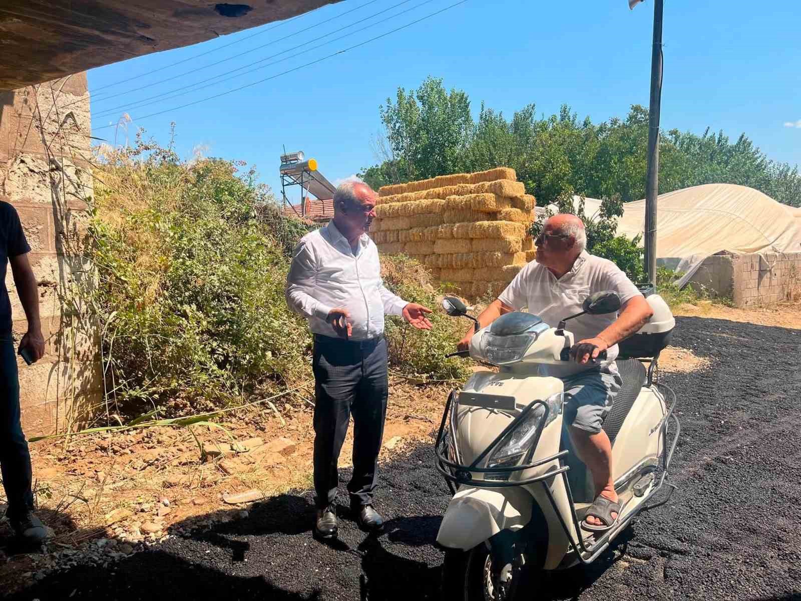 Sultanhisar’da yol bakım ve onarım çalışmaları sürüyor