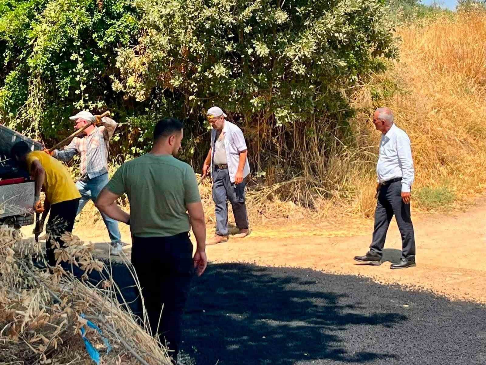 Sultanhisar’da yol bakım ve onarım çalışmaları sürüyor