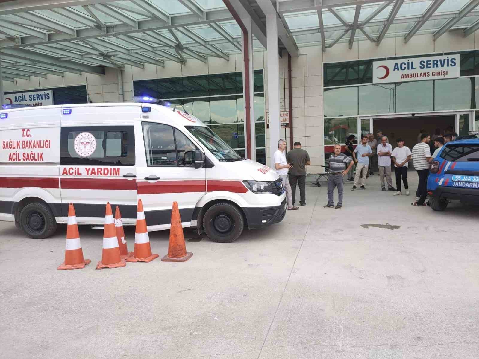 Traktör römorku devrildi: 1 ölü, 3’ü çocuk 7 yaralı