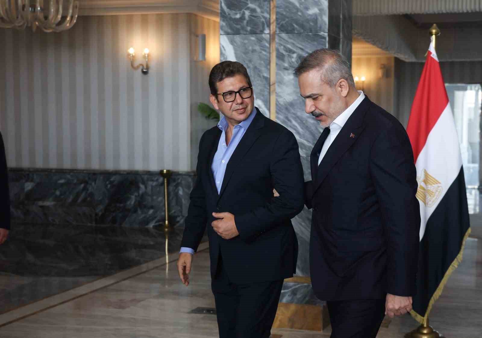 Bakan Fidan, Mısır Genel İstihbarat Servisi Başkanı Reşad ile bir araya geldi
