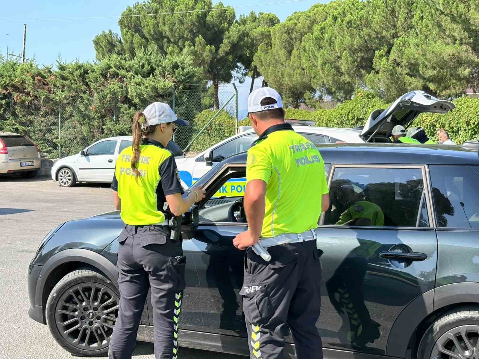 Bursa’da korsan taksi denetimi: 415 bin lirayı aşan ceza yazıldı