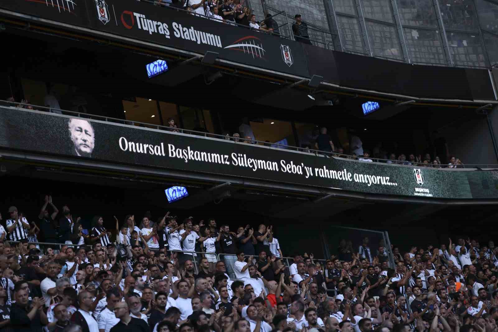 UEFA Avrupa Ligi: Beşiktaş: 0 - Hradec Kralove: 0 (Maç devam ediyor)