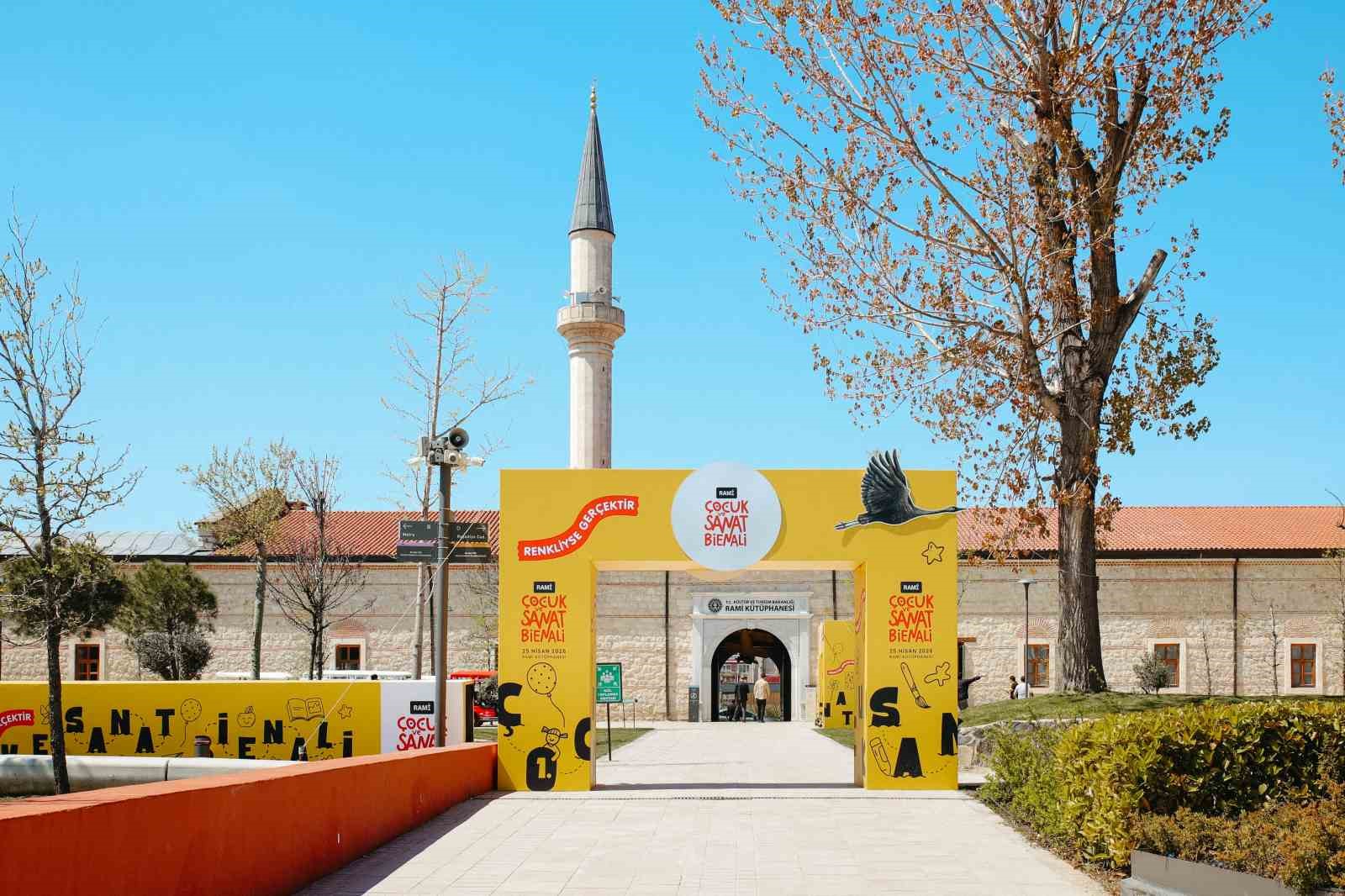 650 bin ziyaretçiyi ağırlayan Rami Çocuk ve Sanat Bienali sona erdi