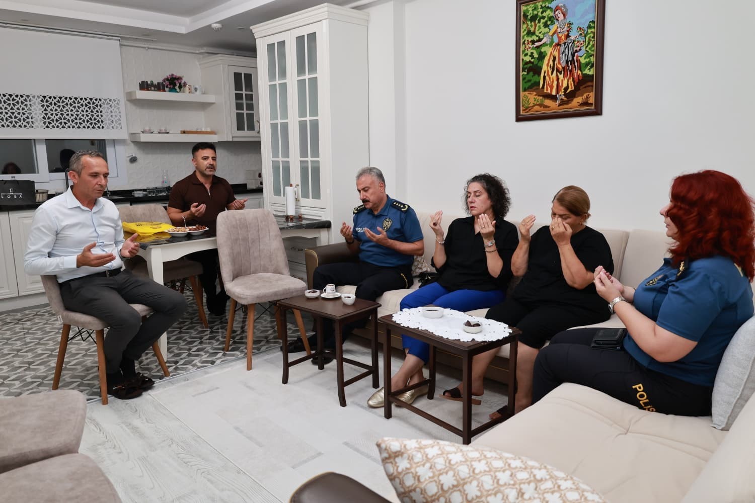 Mersin Emniyet Müdüründen emekli polislere veda
