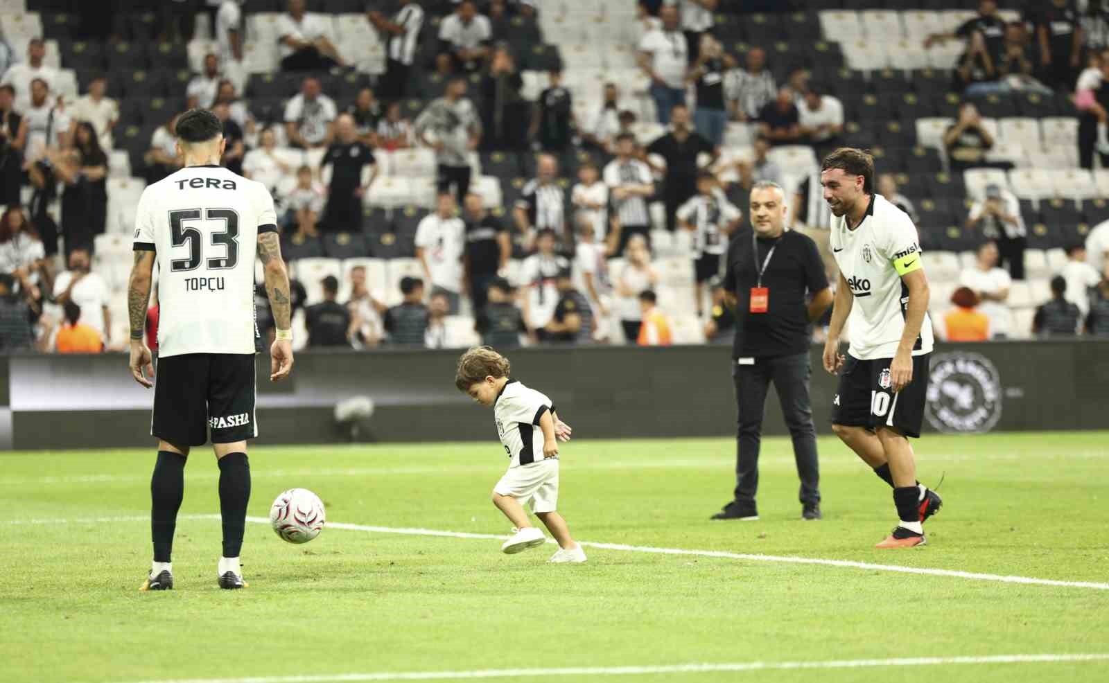 UEFA Avrupa Ligi: Beşiktaş: 1 - Hradec Kralove: 0 (Maç sonucu)