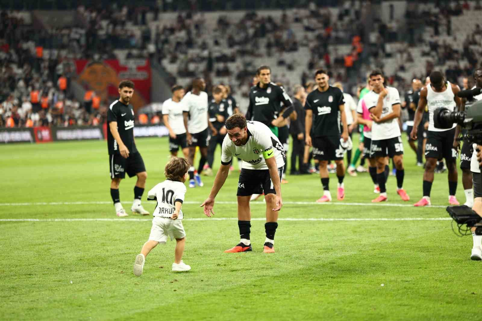 UEFA Avrupa Ligi: Beşiktaş: 1 - Hradec Kralove: 0 (Maç sonucu)