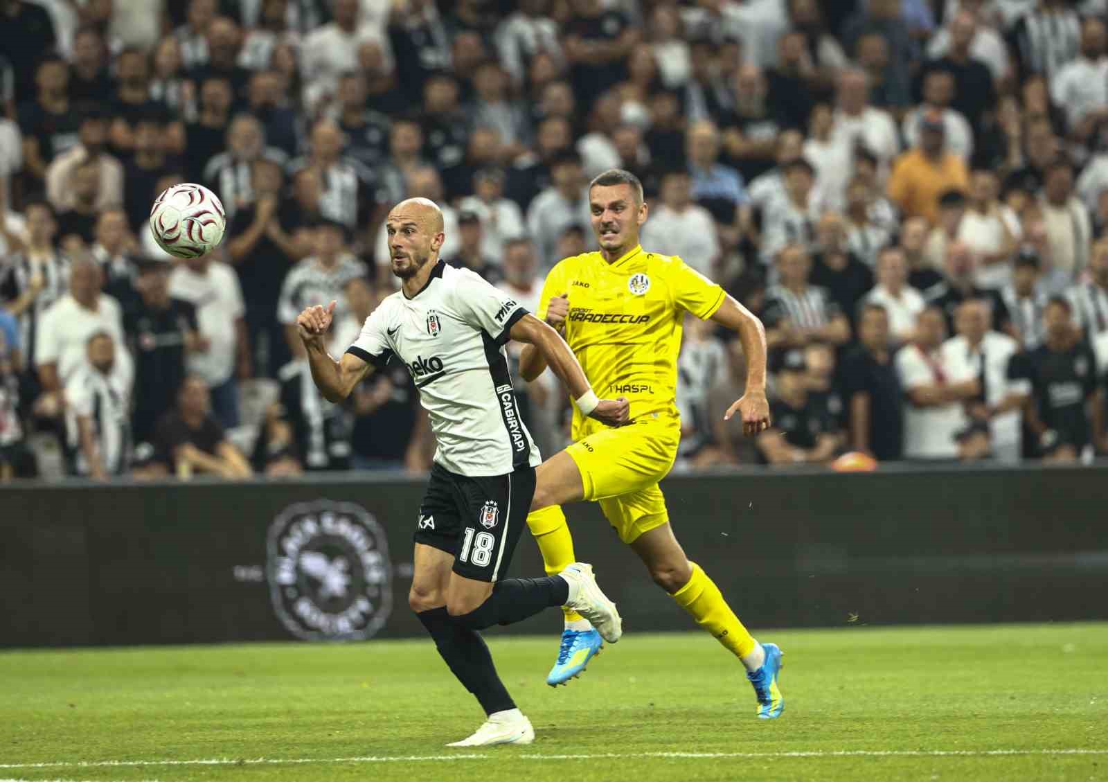 UEFA Avrupa Ligi: Beşiktaş: 1 - Hradec Kralove: 0 (Maç sonucu)