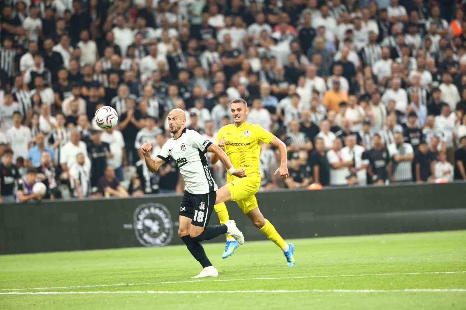 UEFA Avrupa Ligi: Beşiktaş: 1 - Hradec Kralove: 0 (Maç sonucu)