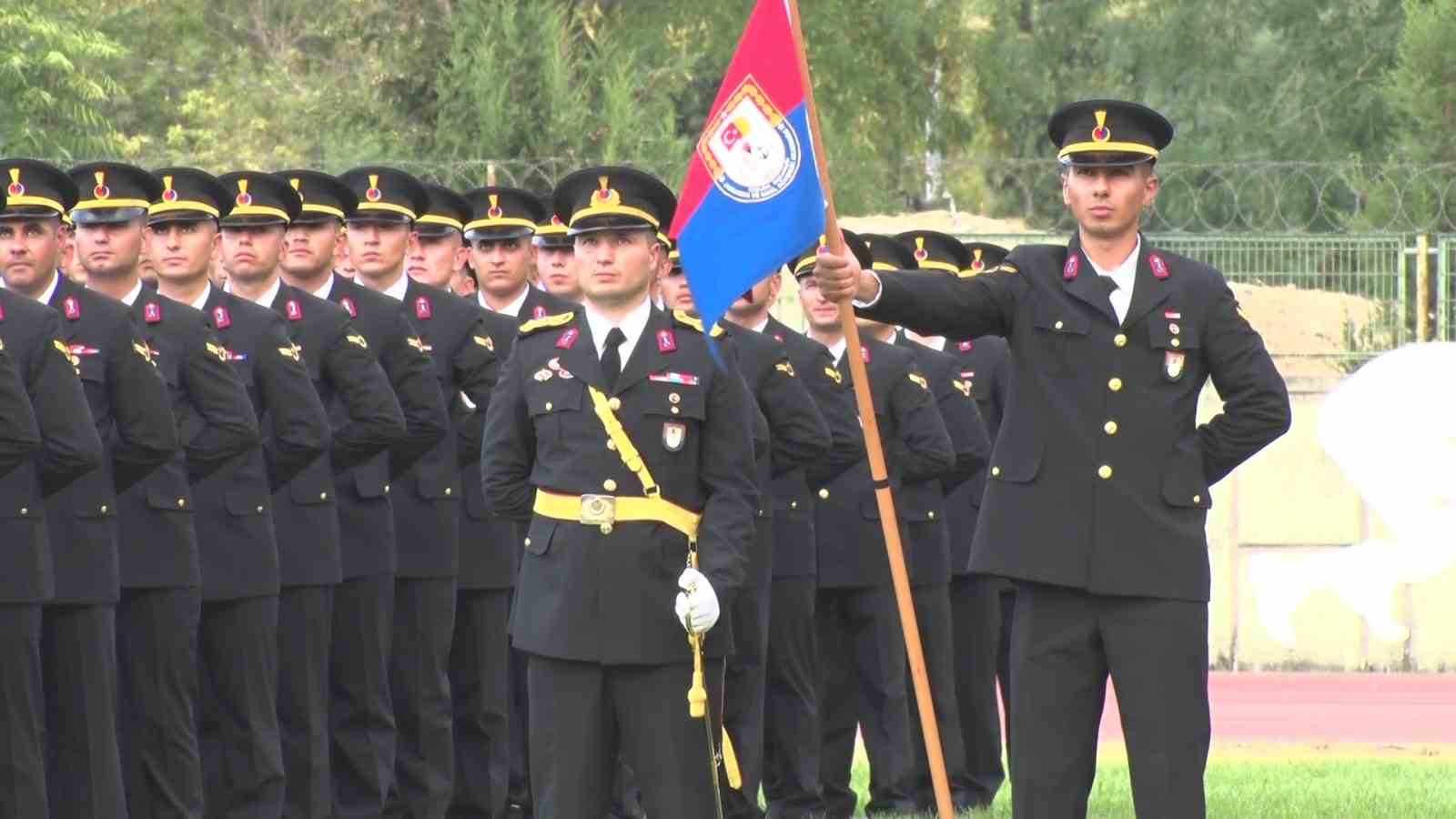 Işıklar Jandarma Astsubay Meslek Yüksekokulu’nda mezuniyet coşkusu