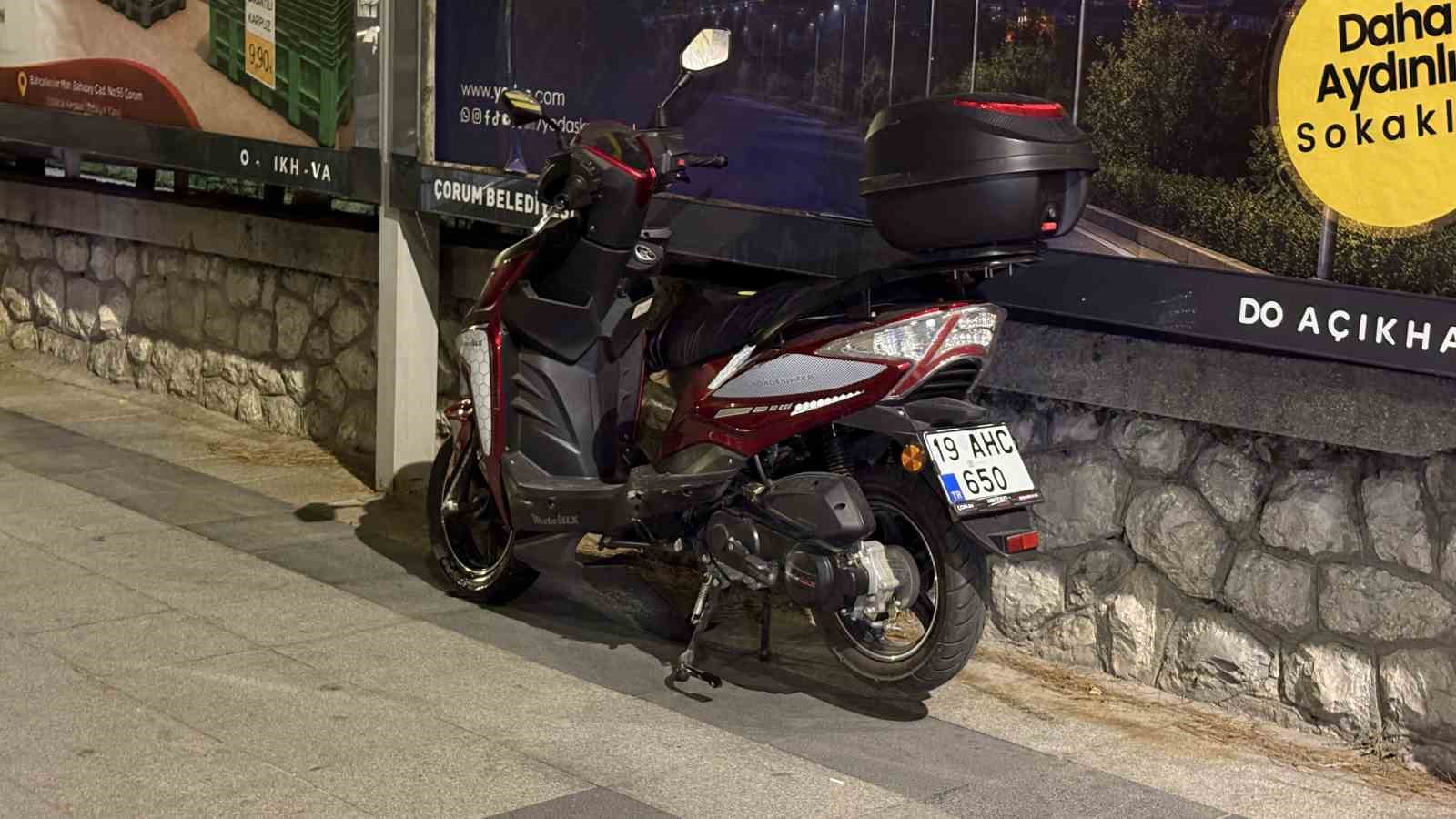 Çorum’da otomobil ile motosiklet çarpıştı: 1 yaralı