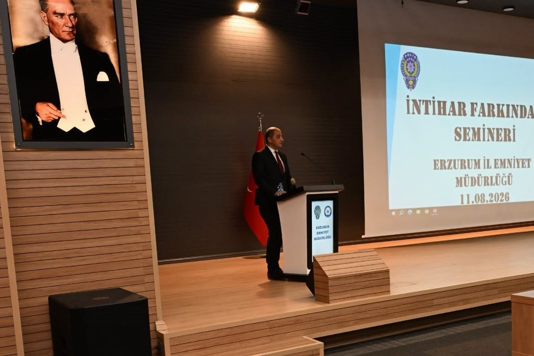Polise intihar farkındalığını anlattılar