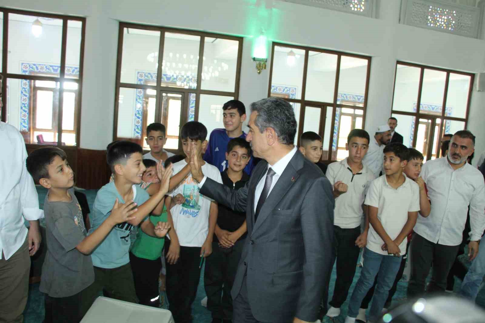 Şırnak’ta Yaz Kur’an Kurslarında final coşkusu: Şampiyonlara mükafatları verildi