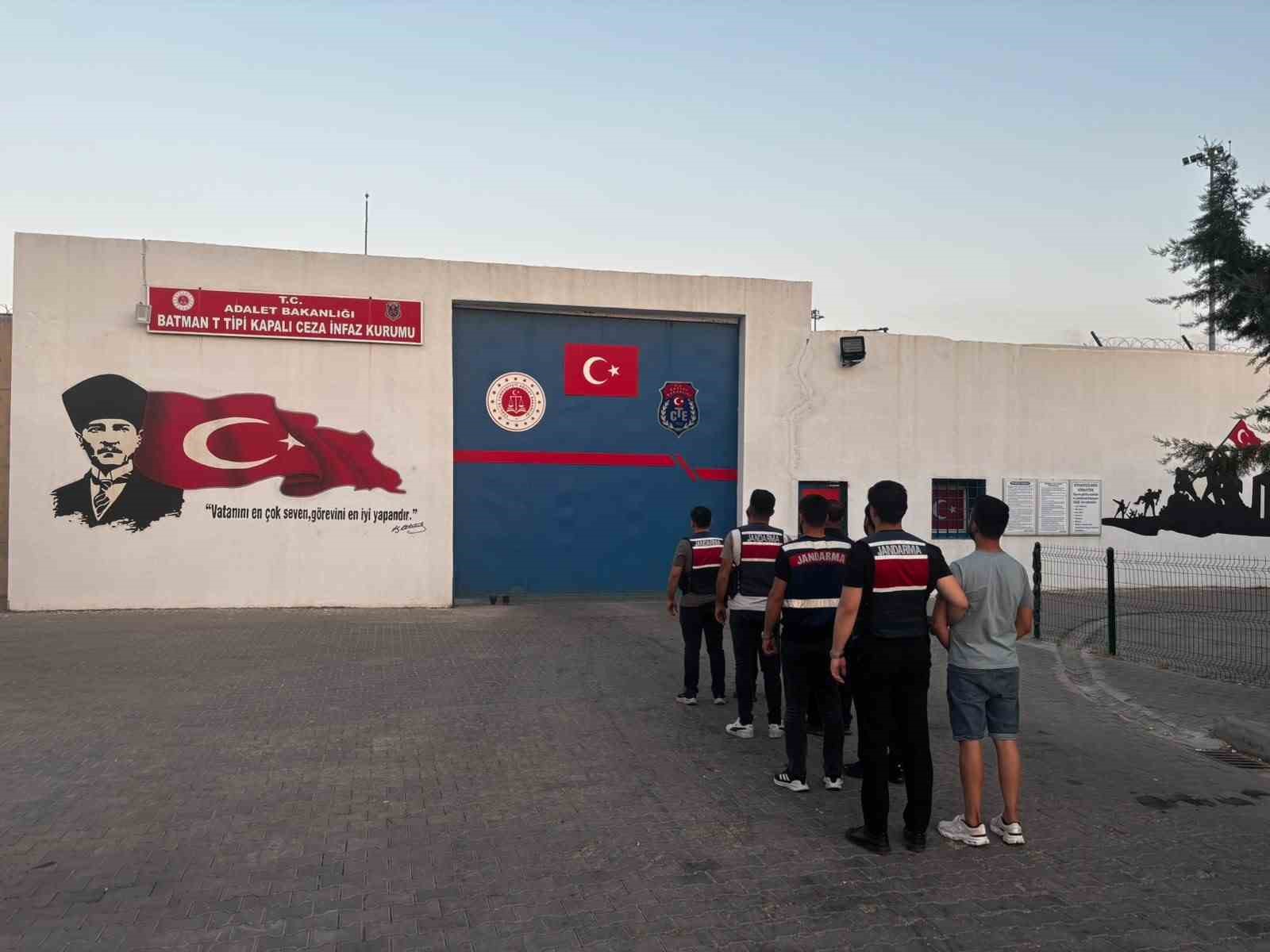 Sosyal medyadaki kripto tuzağına 4 ilde operasyon: 4 tutuklama