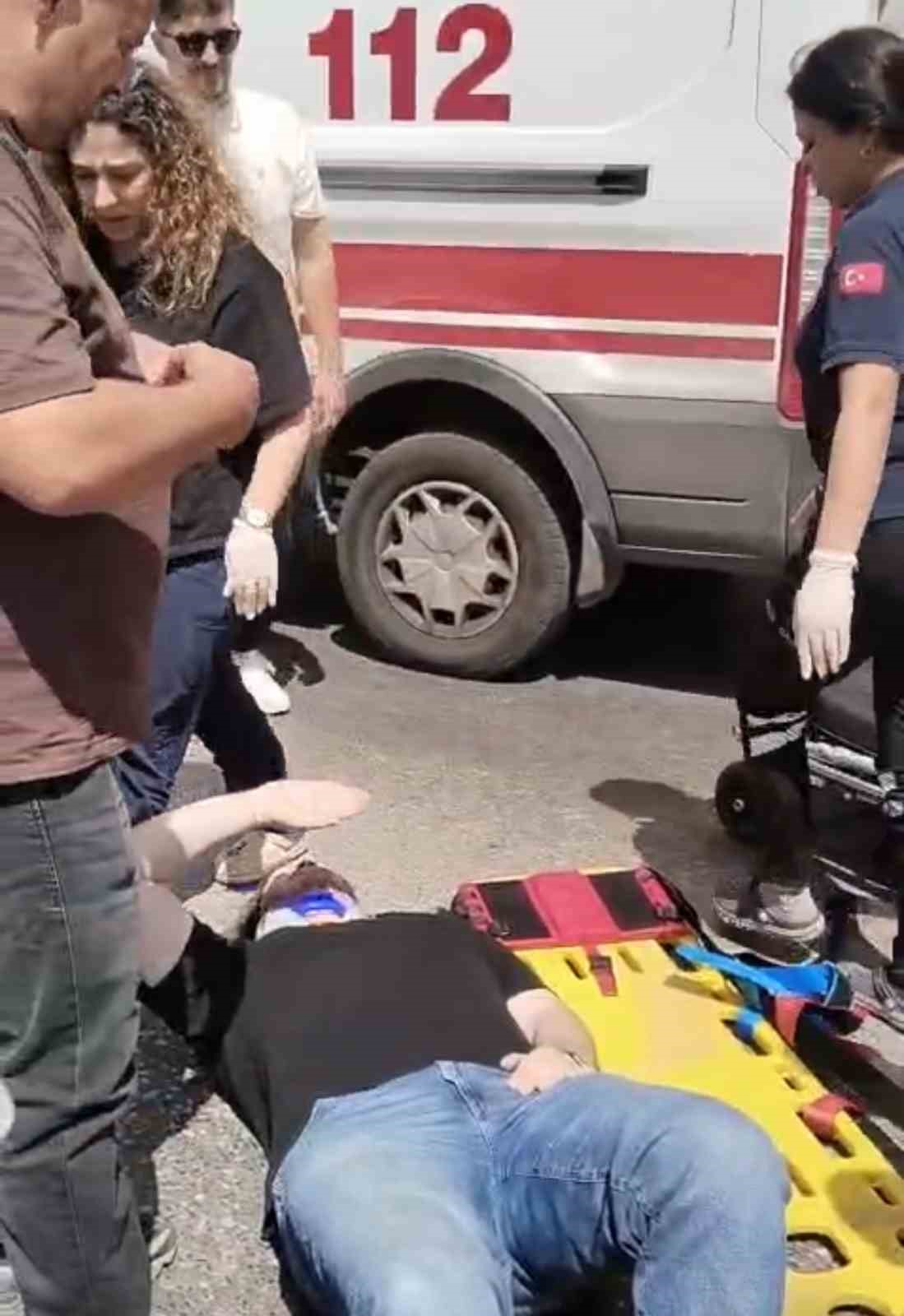Edirne’de otomobilin çarptığı yaya yaralandı: Kaza anı kamerada