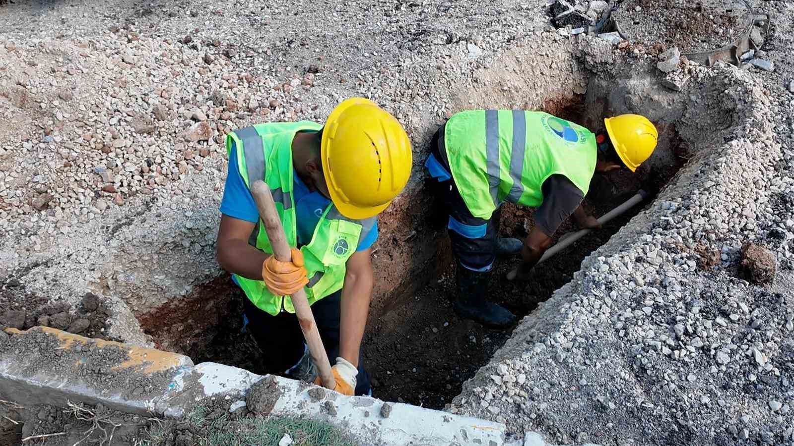 Balıkesir Büyükşehir, Savaştepe Caddesi’ni yeniliyor