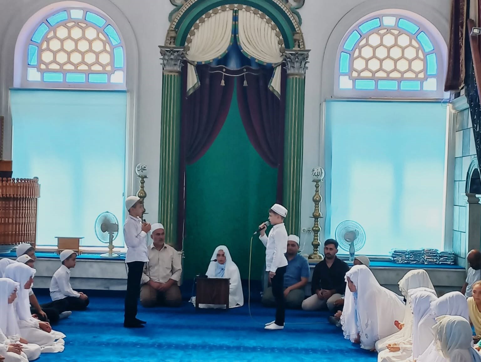 Burhaniye’de Yaz Kur’an Kursunda hatim töreni yapıldı