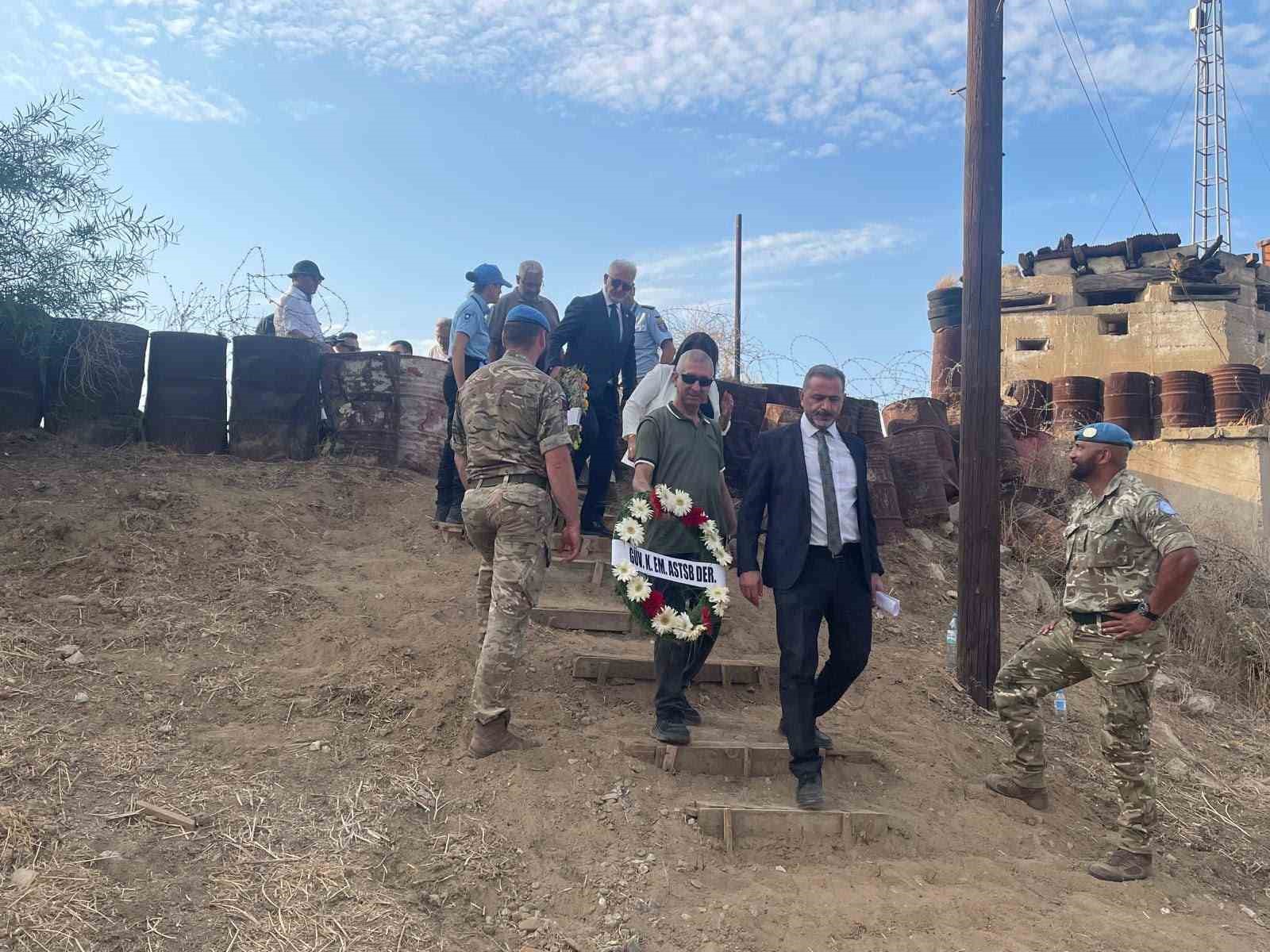 Kıbrıs şehidi gazeteci Adem Yavuz, 52 yıl önce Rumların saldırısına uğradığı yerde anıldı