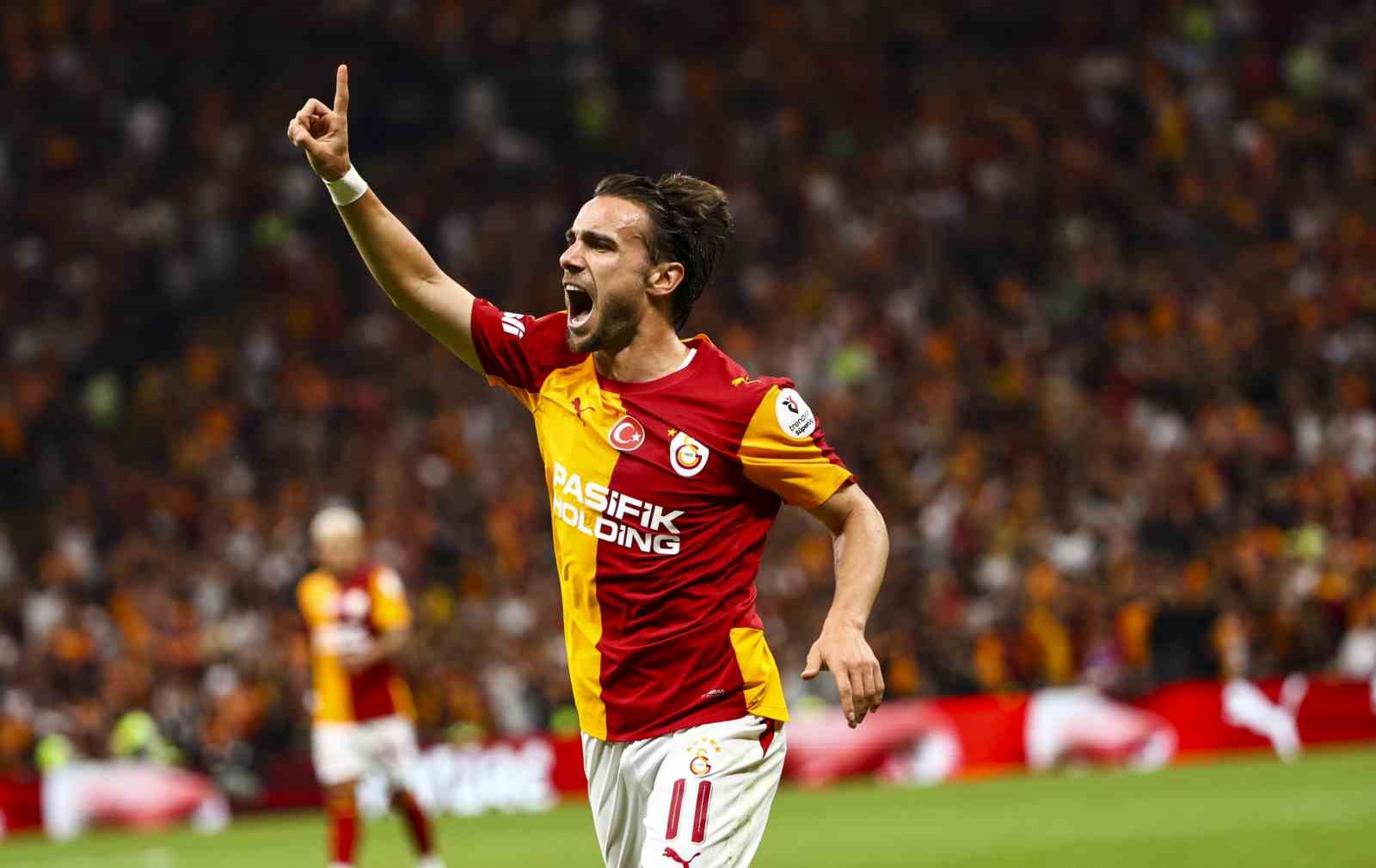 Trendyol Süper Lig: Galatasaray: 0 - Çorum FK: 0 (İlk yarı)