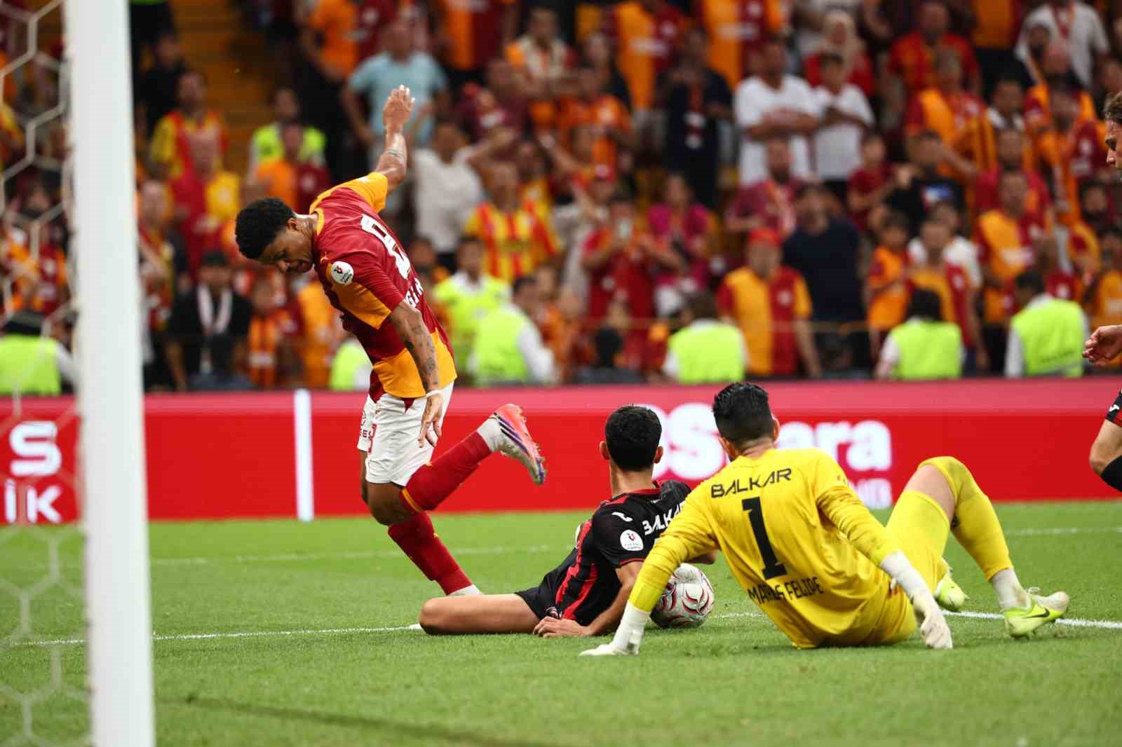 Trendyol Süper Lig: Galatasaray: 2 - Çorum FK: 2 (Maç sonucu)