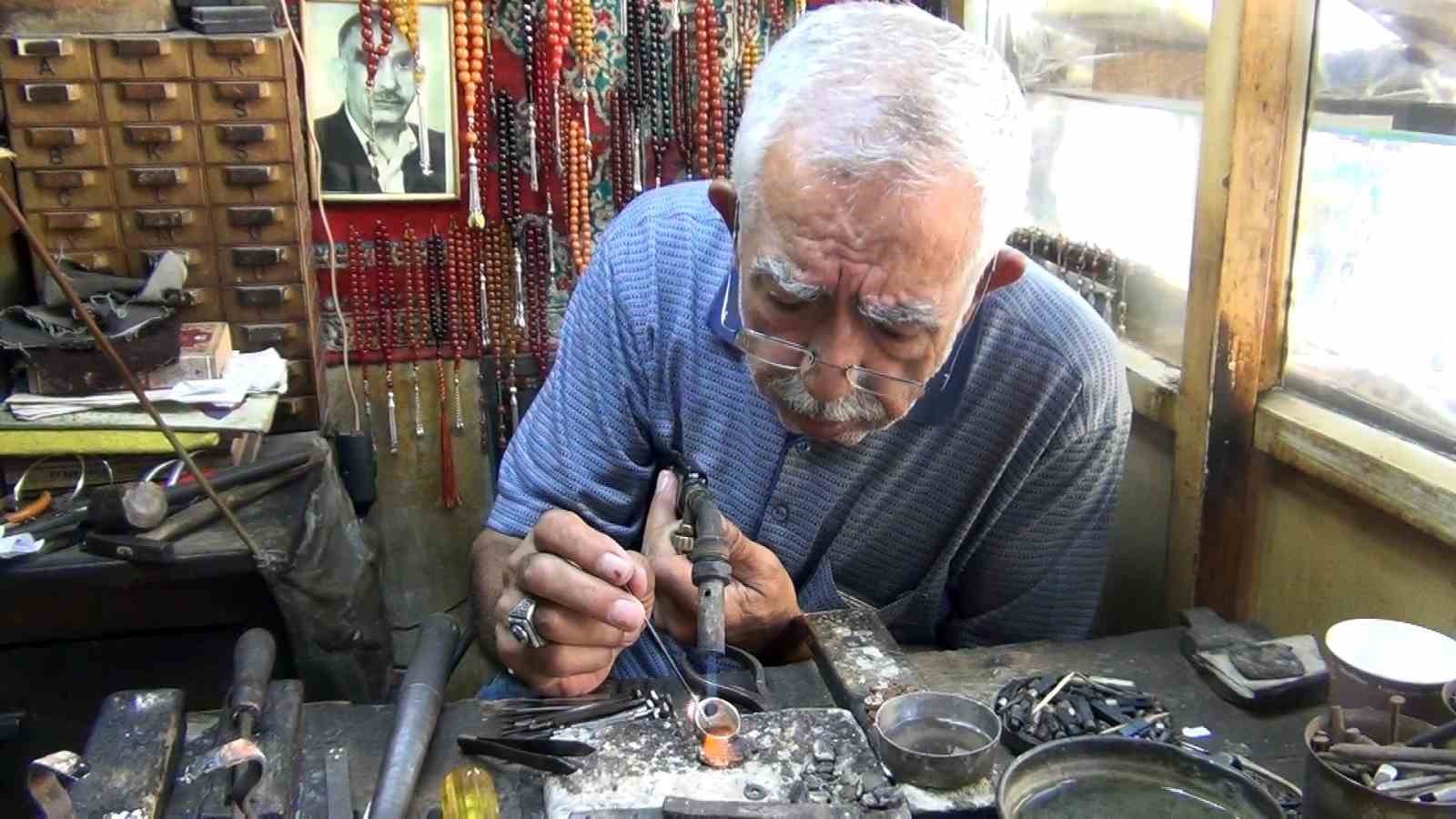 57 yıllık ustadan bozulan ürünlerin değiştirilmesine tepki: "Önce tamirini araştırın"