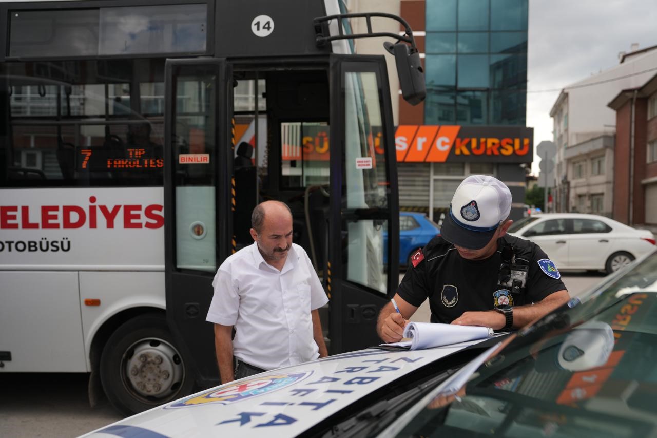 Bolu’da otobüs ve taksilere hijyen ve güvenlik denetimi