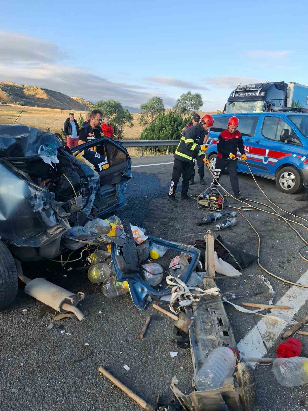 Bolu’da feci kaza: 2 ölü, 2 yaralı