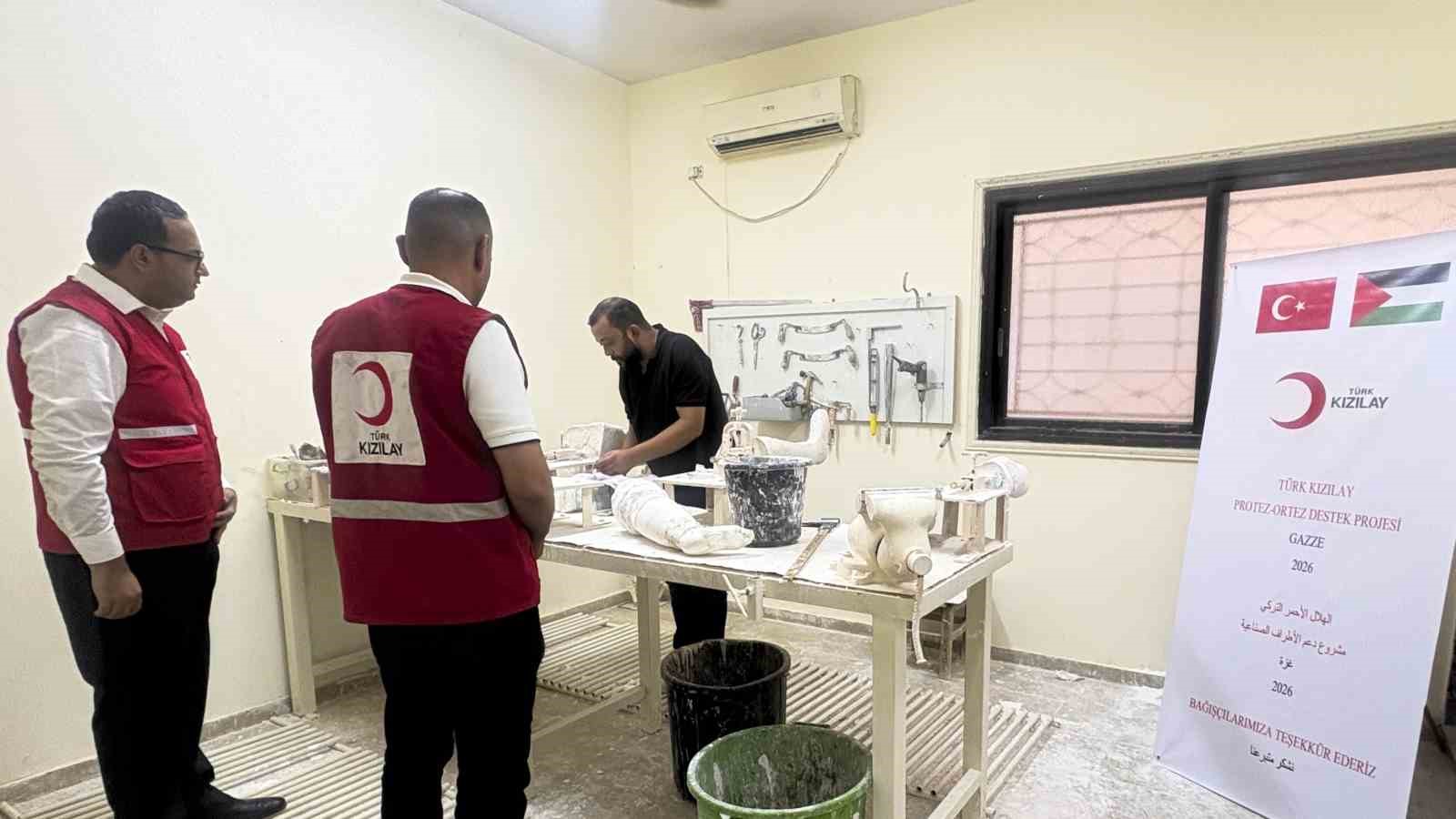 Türk Kızılay Gazze’de Protez Destek Projesi başlattı