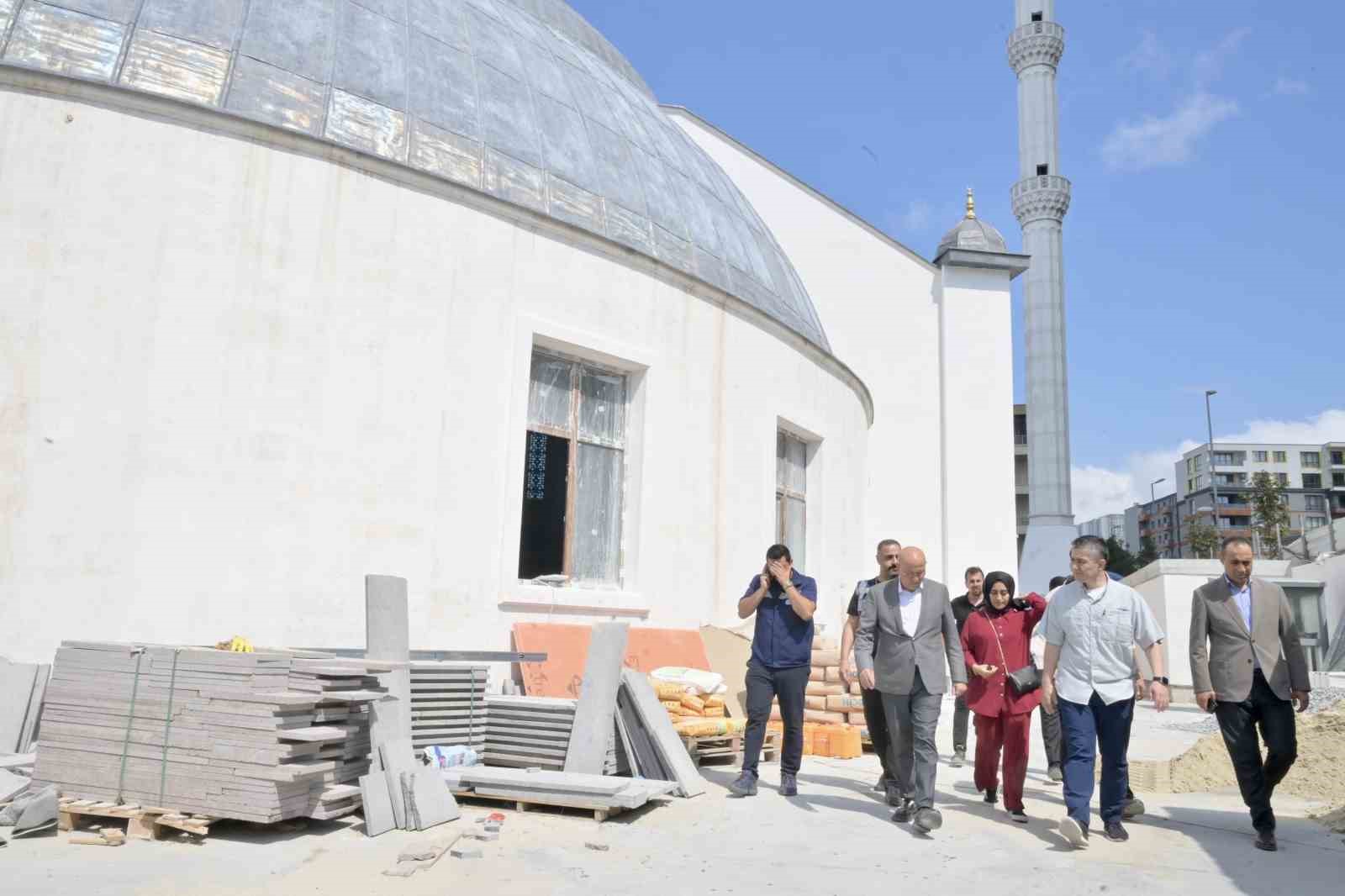 Esenyurt’ta yarım kalan projeler bir bir tamamlanıyor