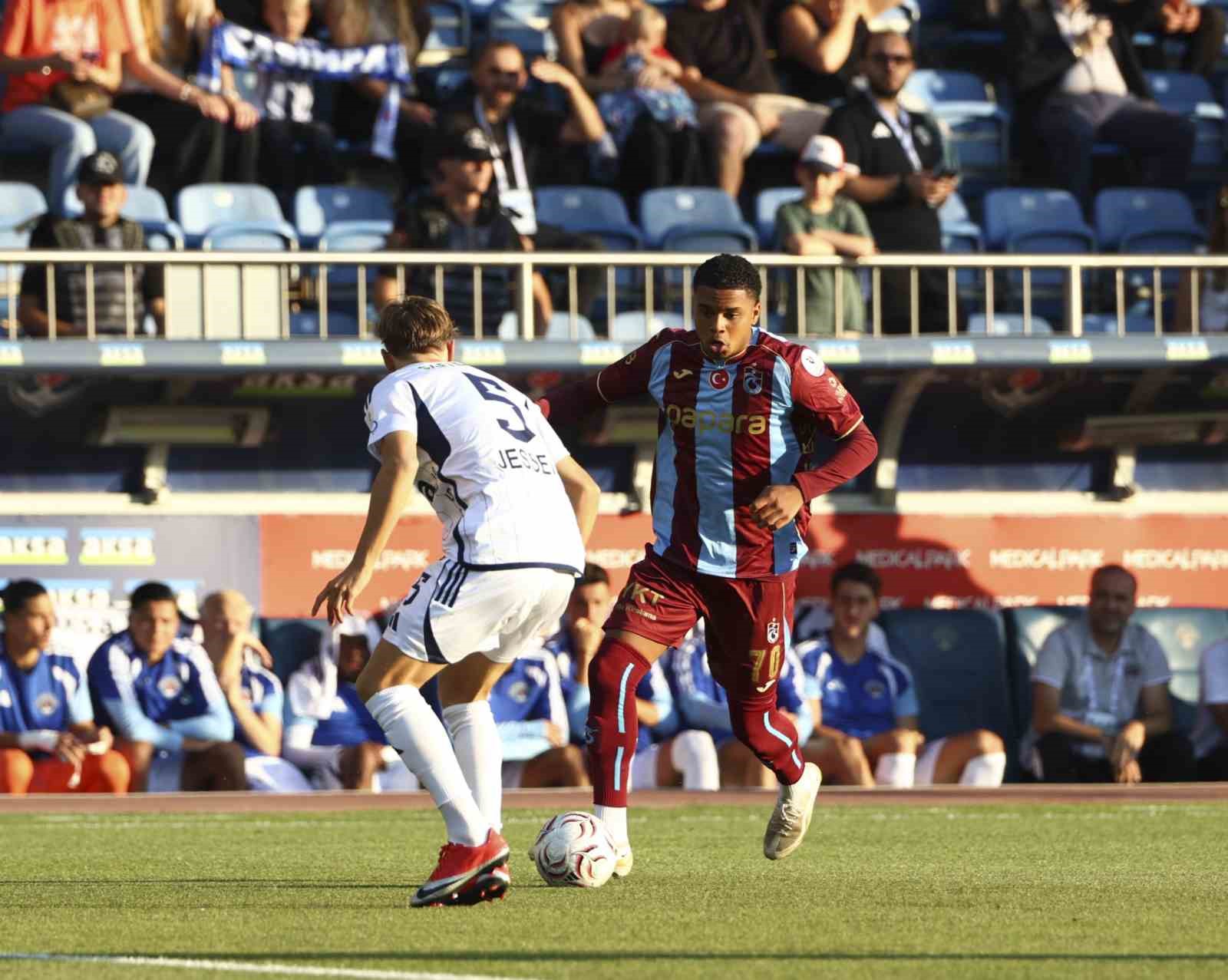 Trendyol Süper Lig: Kasımpaşa: 0 - Trabzonspor: 0 (Maç devam ediyor)